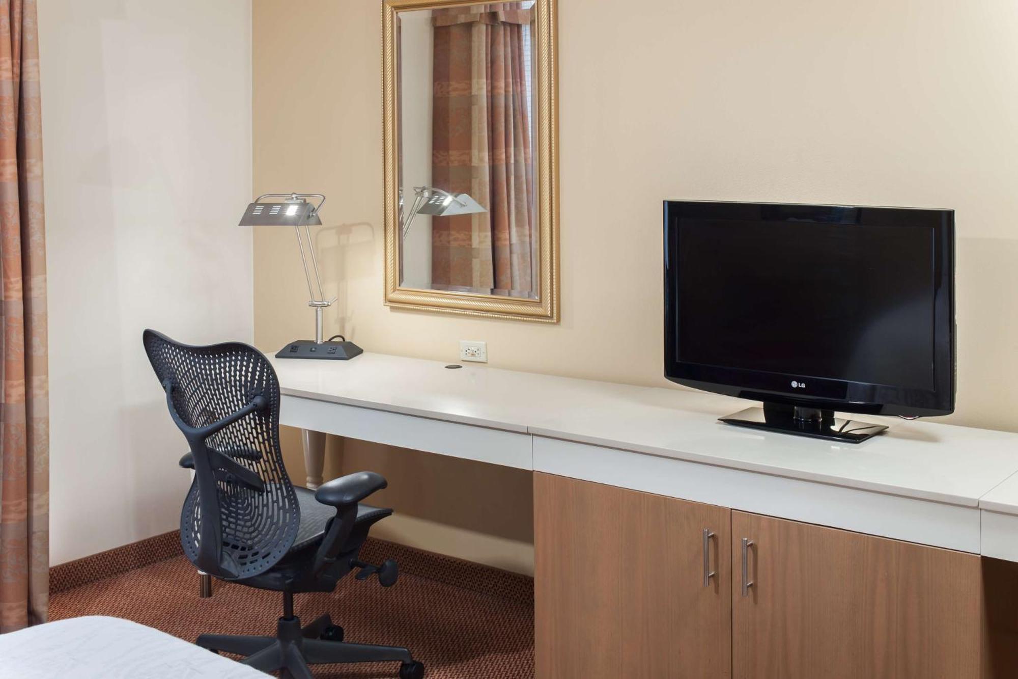 Hilton Garden Inn Mcallen Airport Екстериор снимка