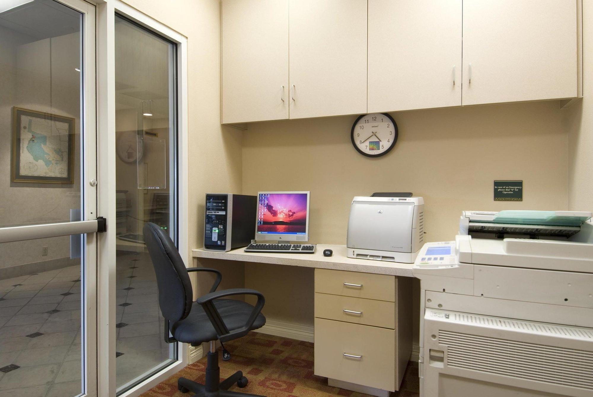 Hilton Garden Inn Mcallen Airport Екстериор снимка